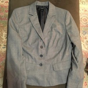 Ann Taylor Blazer Large w/cute back cropped ruffle